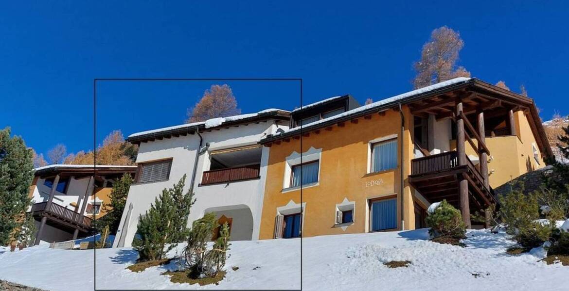 Very spacious 4.5 room penthouse flat in a sunny location 