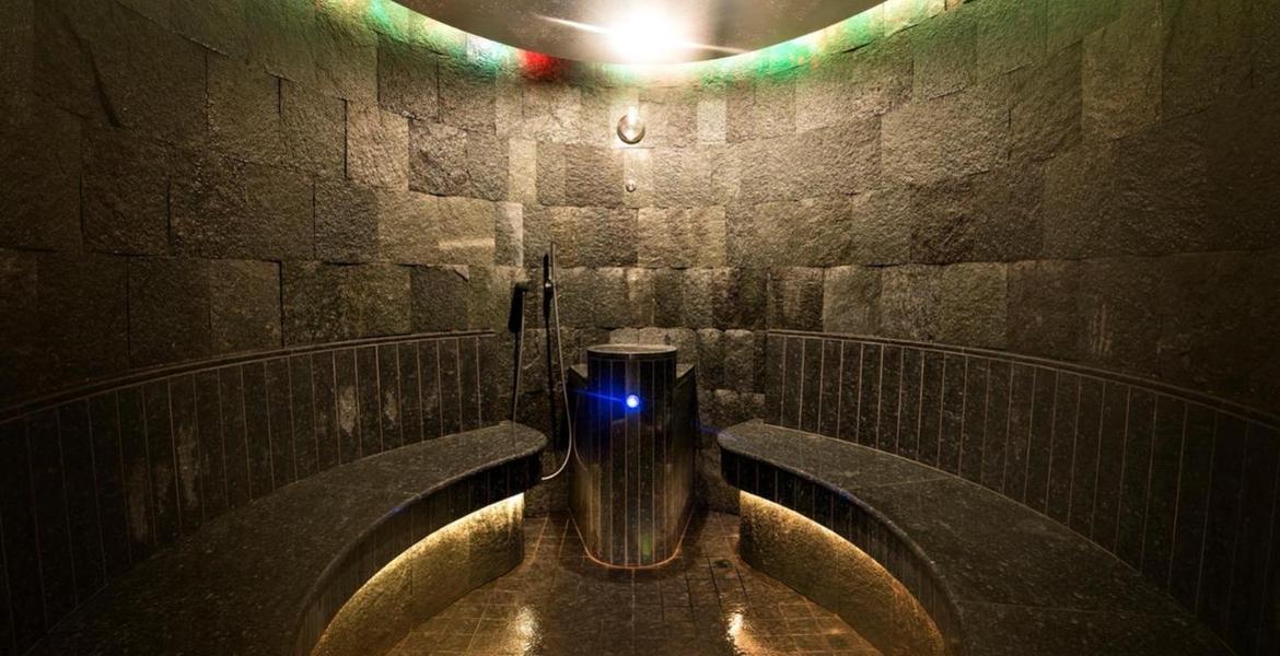 Outstanding 3 bedroom apartment in St. Moritz